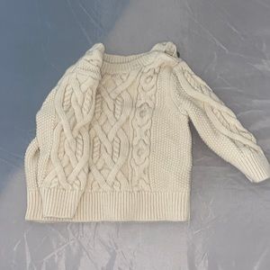 6-12 Baby Gap Sweater